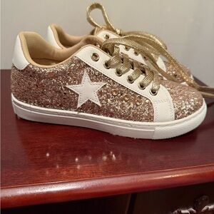 Outwoods Glittery Gold and White Sneakers